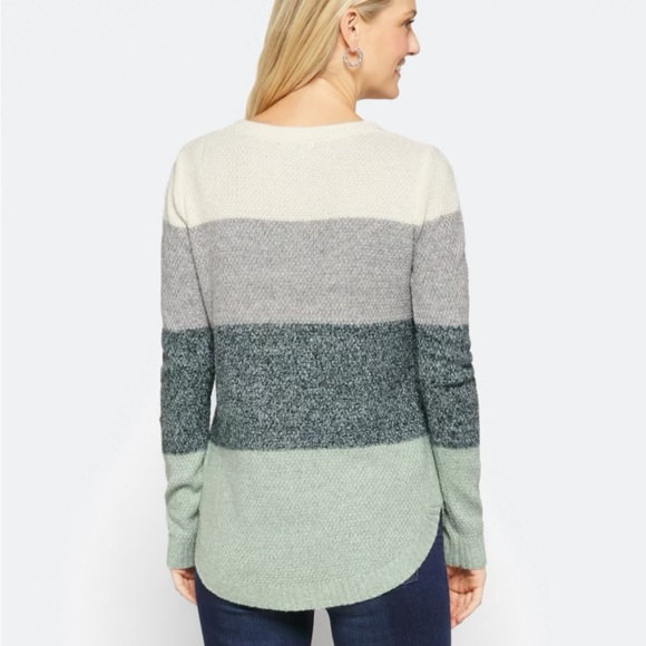 Textured Sweater - Picture 3 of 3